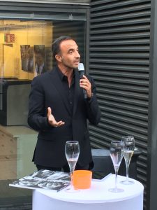 Vernissage de Nikos Aliagas